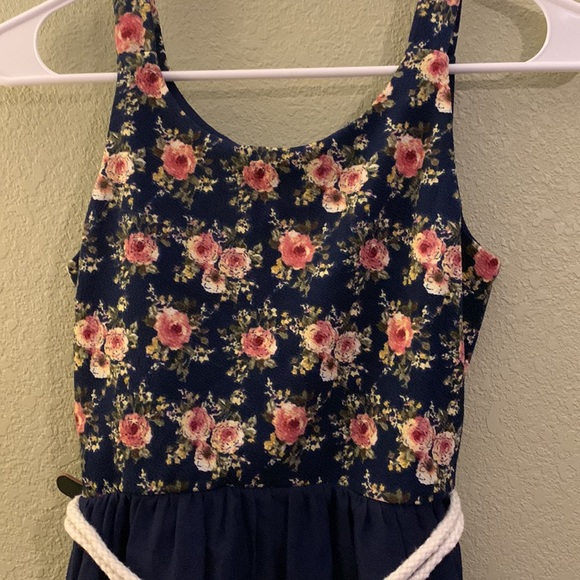 Girls , floral print/ navy blue dress - Picture 3 of 4
